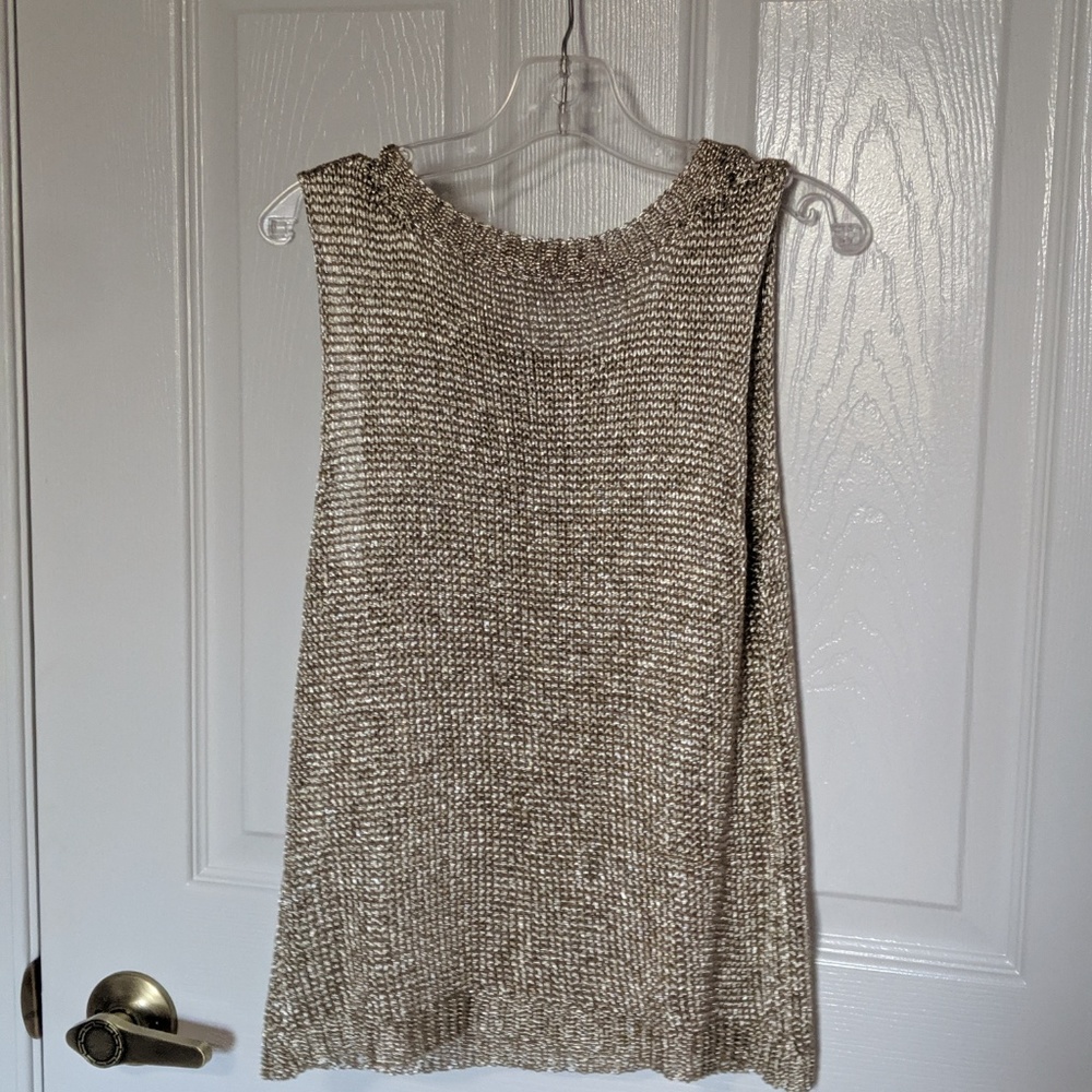 Shiny Gold Tank - Picture 3 of 3